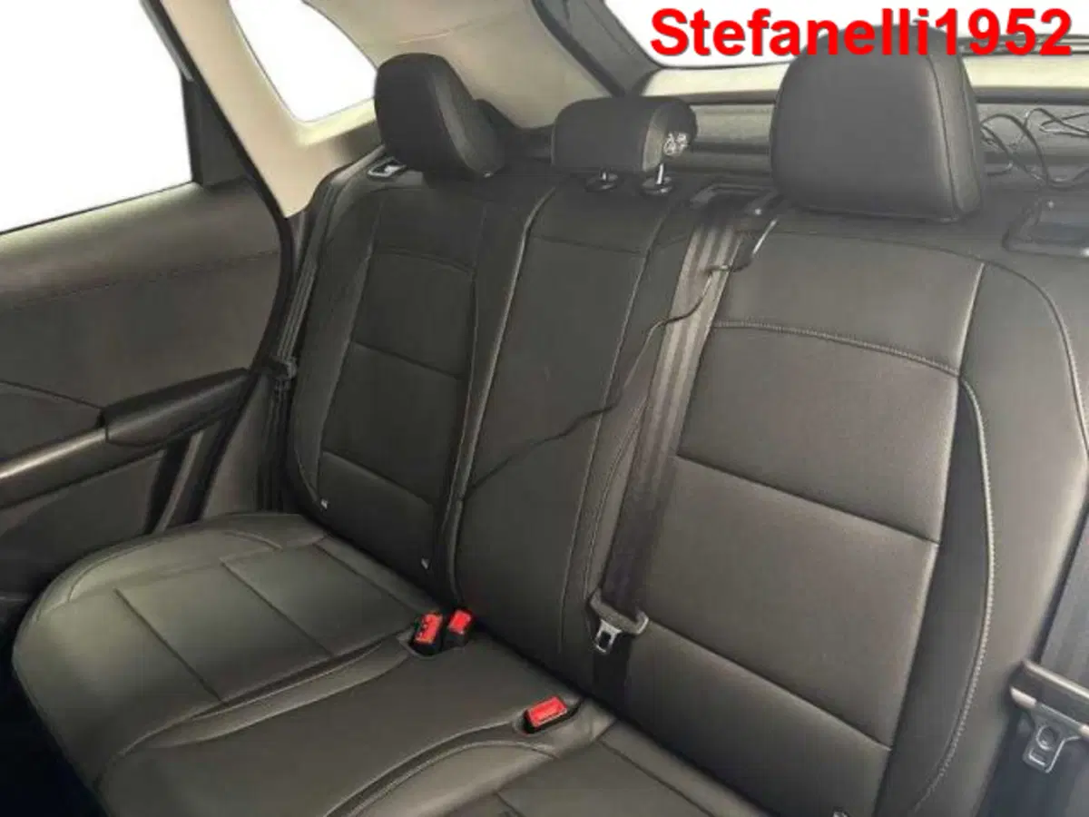 Mg ZS EV nuova a Bologna (9)