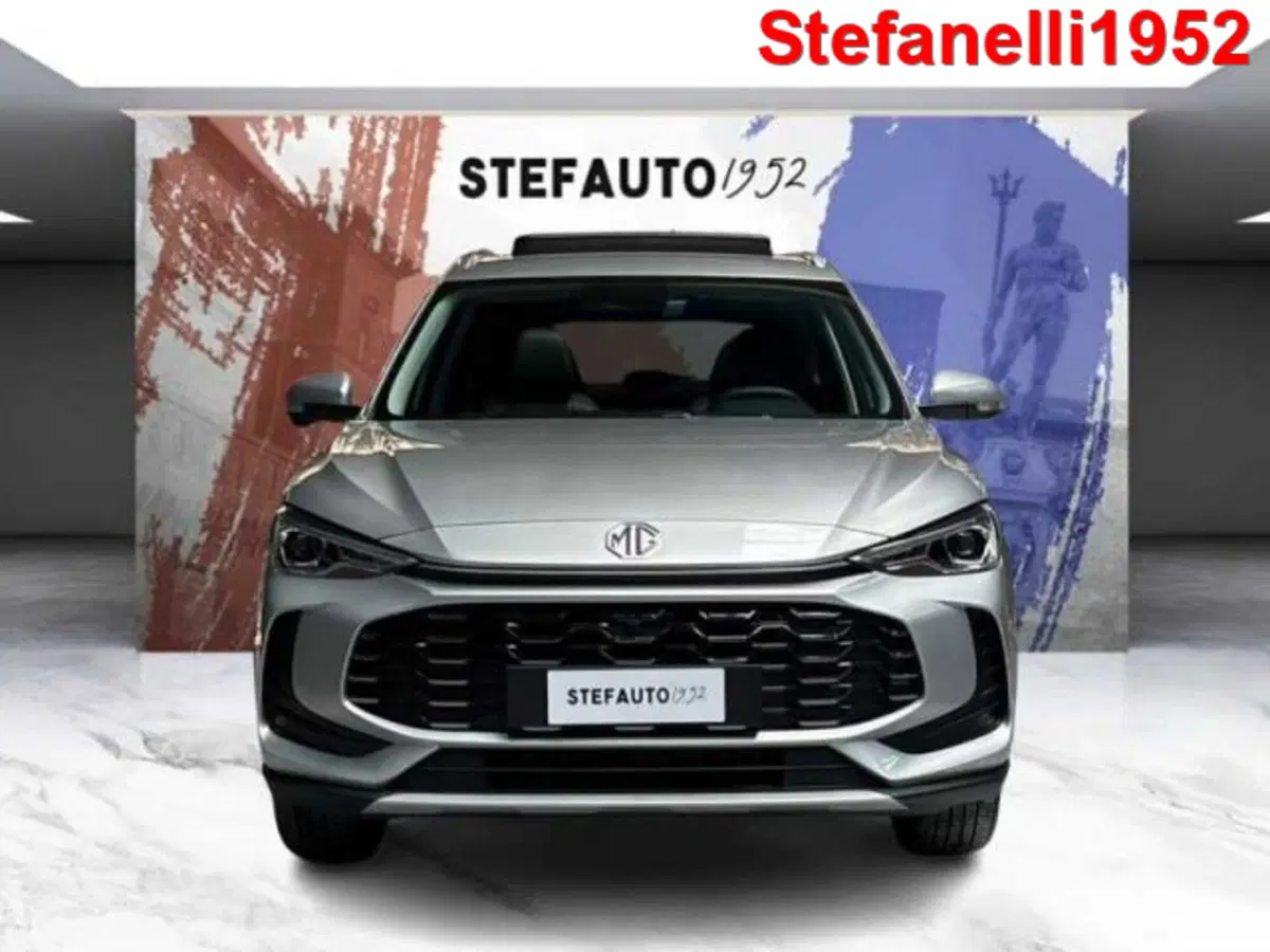 Mg ZS EV nuova a Bologna (4)
