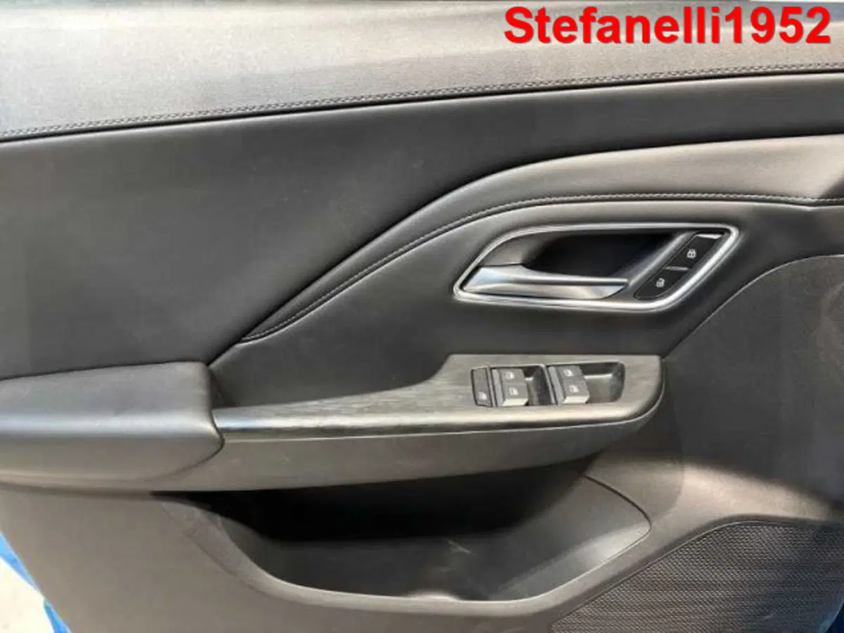 Mg ZS EV nuova a Bologna (10)