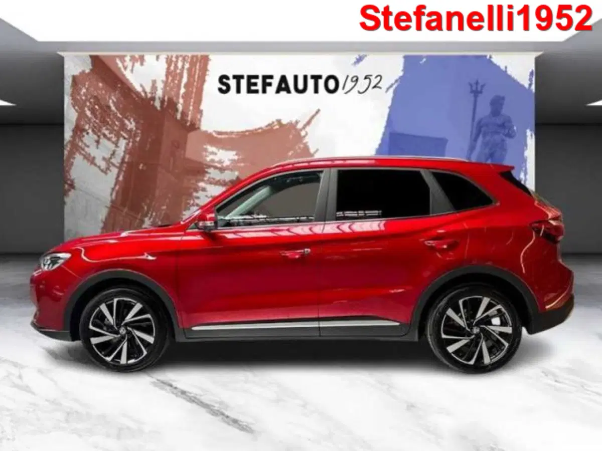 Mg ZS EV nuova a Bologna (3)