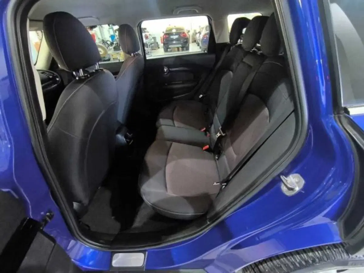 MINI Mini Clubman usata a Caltanissetta (14)