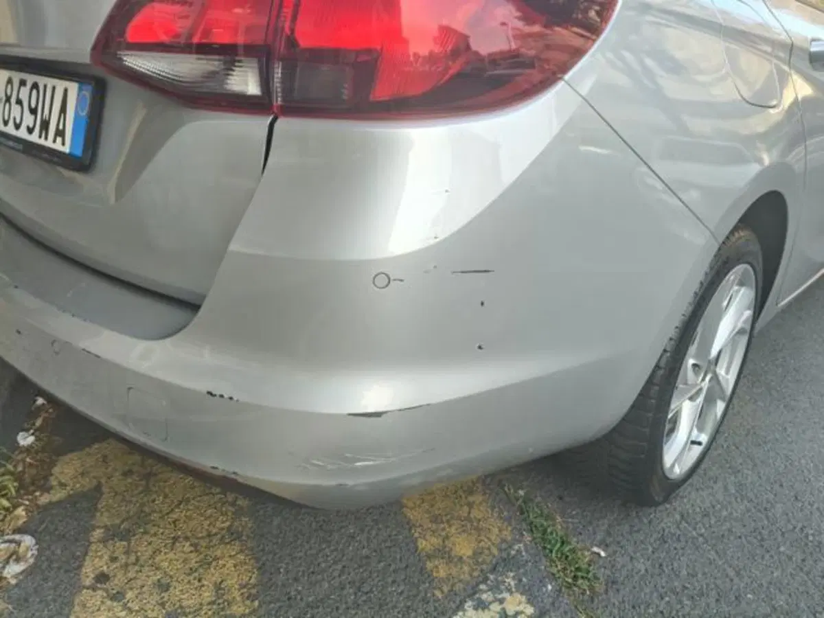 Opel Astra Station Wagon usata a Savona (12)