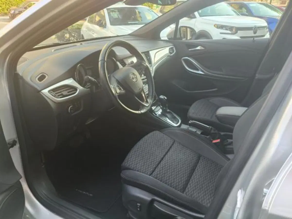 Opel Astra Station Wagon usata a Savona (4)