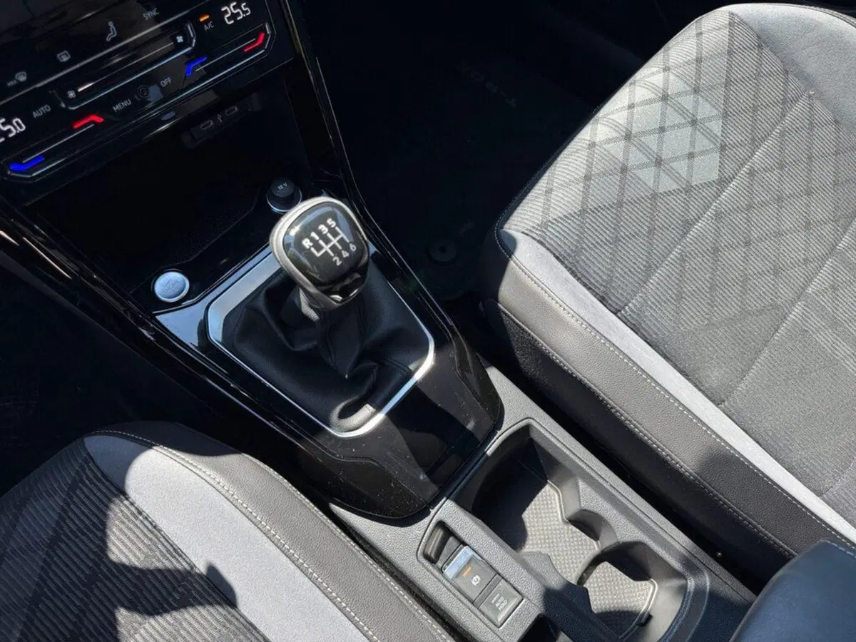 Volkswagen T-Roc usata a Ravenna (15)