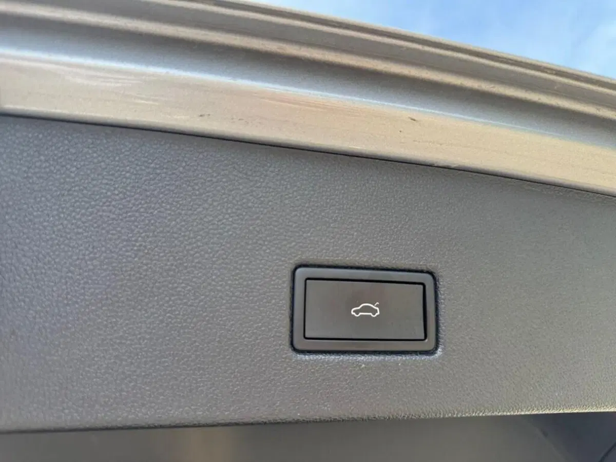Volkswagen T-Roc usata a Ravenna (12)