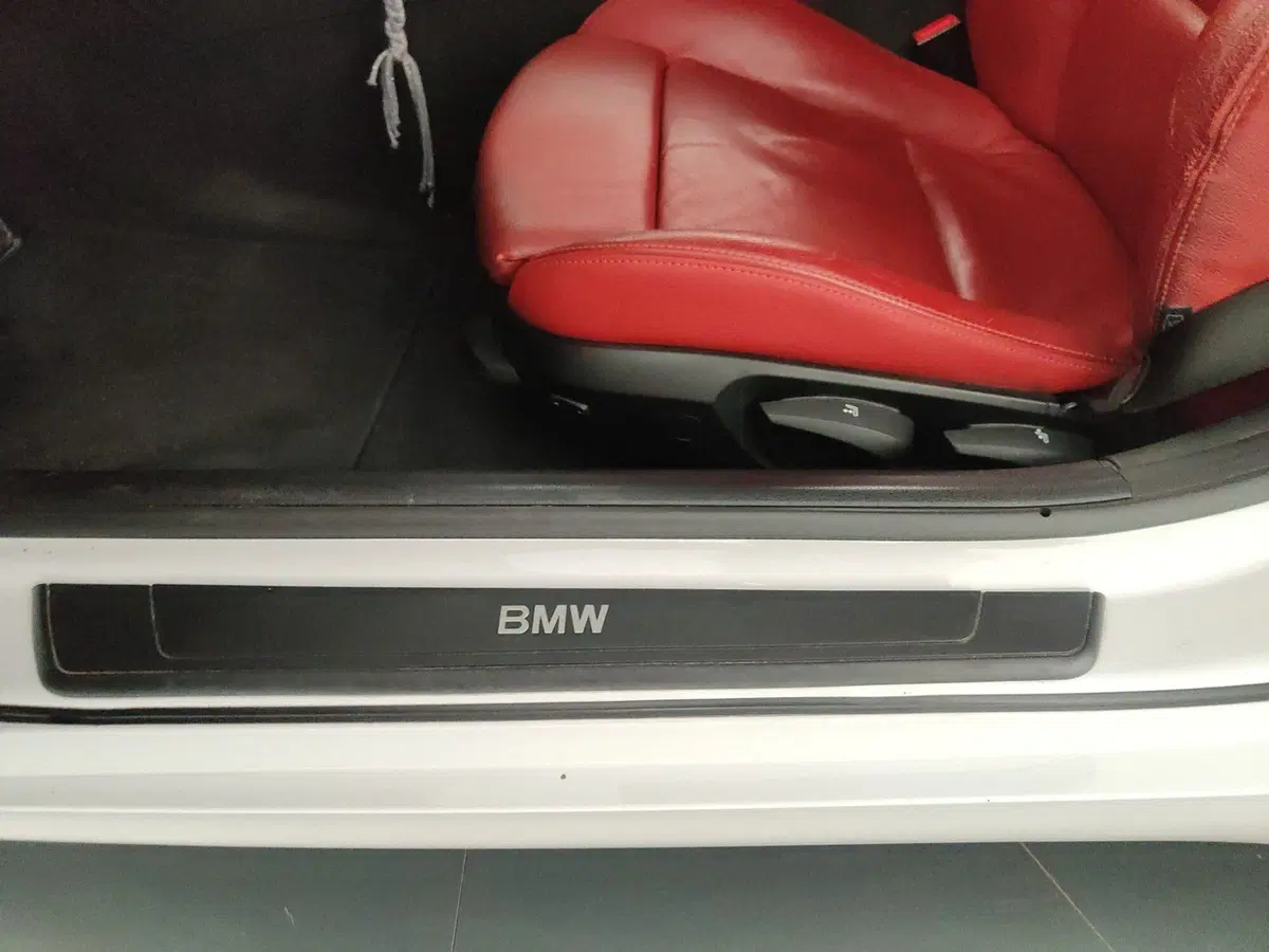BMW Z4 Cabrio usata a Perugia (10)