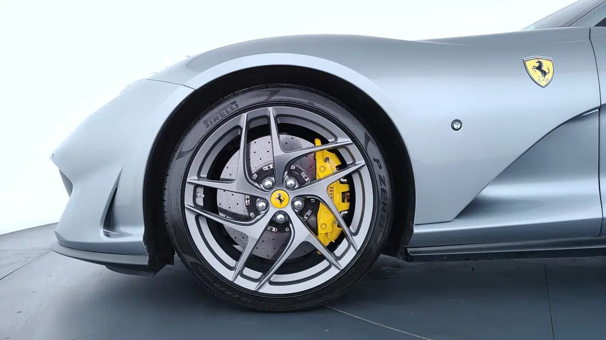 Ferrari 812 Coupé usata a Perugia (10)