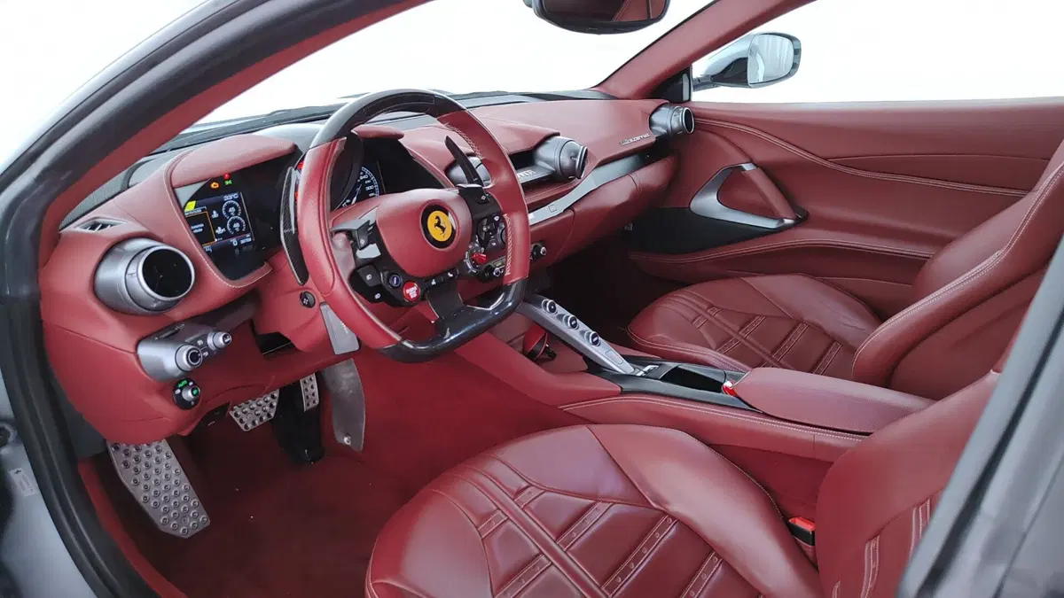 Ferrari 812 Coupé usata a Perugia (12)