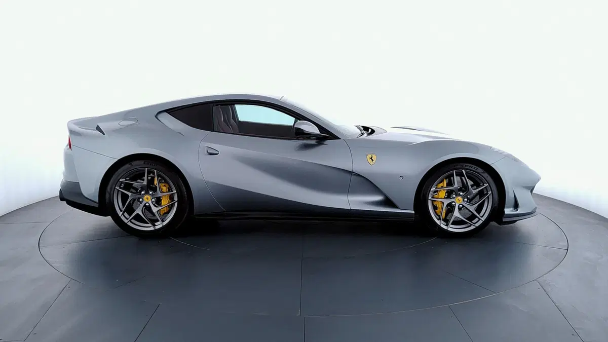 Ferrari 812 Coupé usata a Perugia (4)