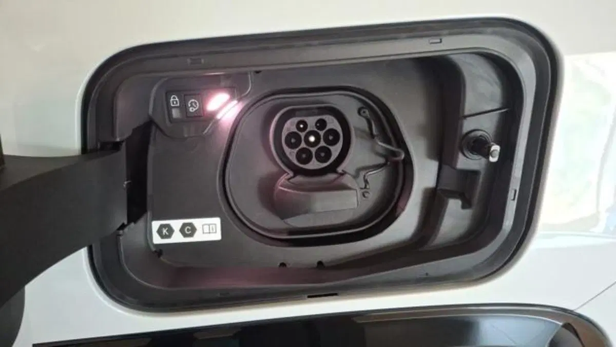 Jeep Compass nuova a Padova (12)