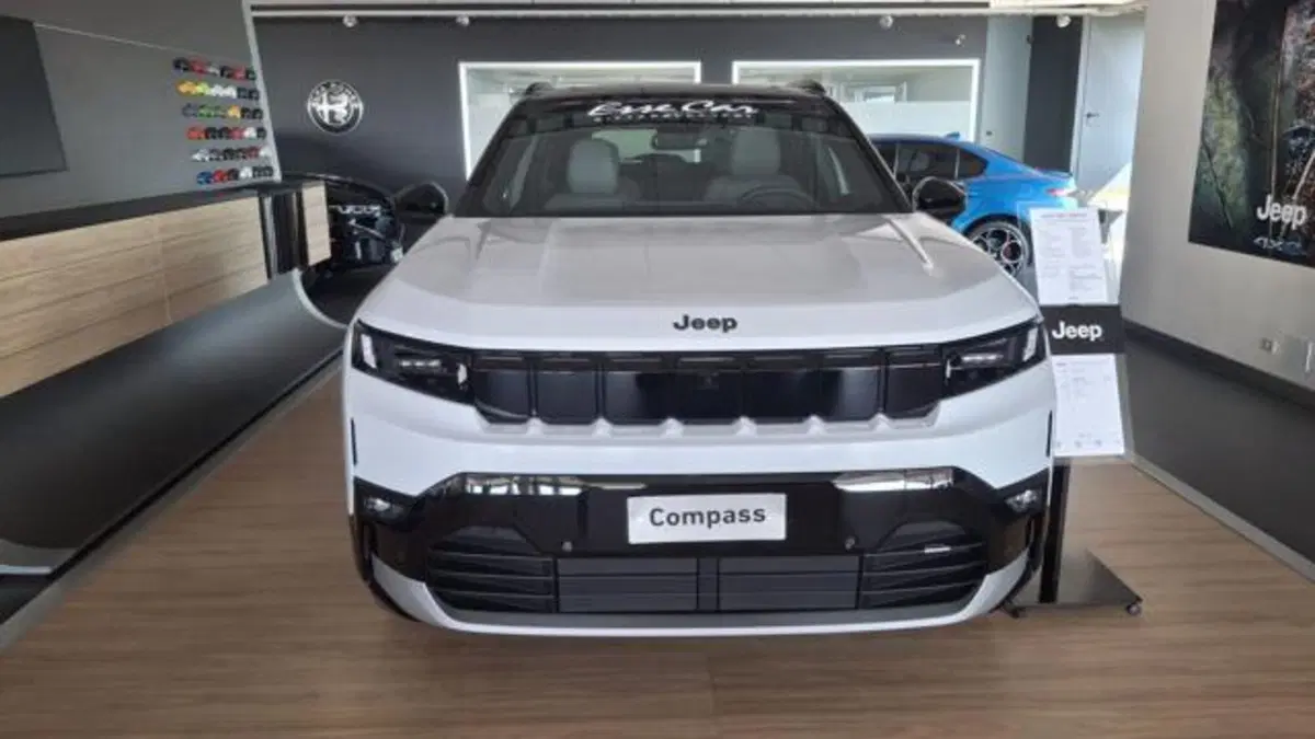 Jeep Compass nuova a Padova (2)