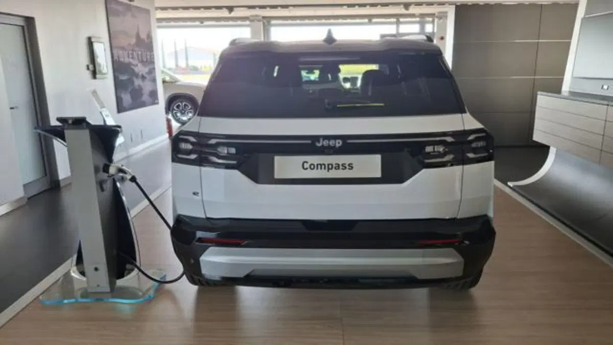 Jeep Compass nuova a Padova (3)