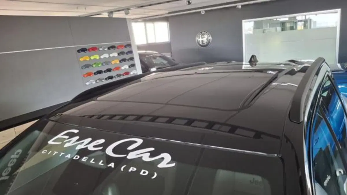 Jeep Compass nuova a Padova (5)