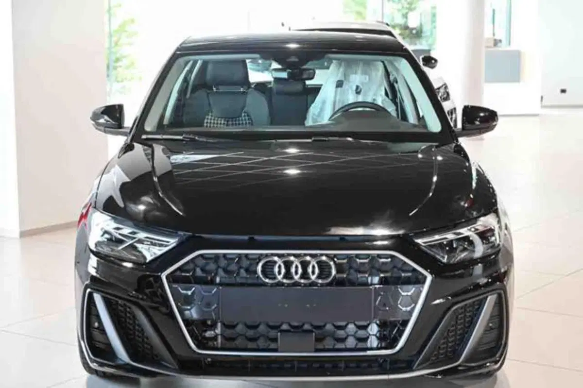 Audi A1 Sportback nuova a Torino (2)