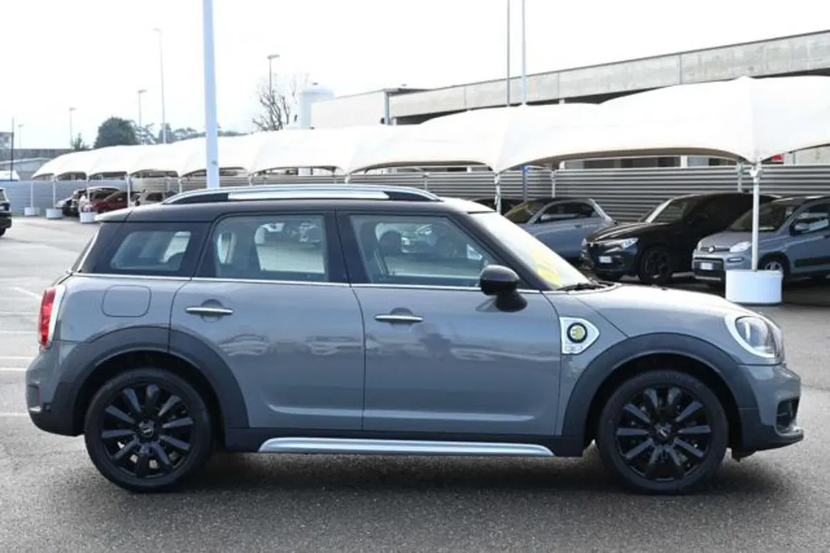 MINI Mini Countryman usata a Torino (18)