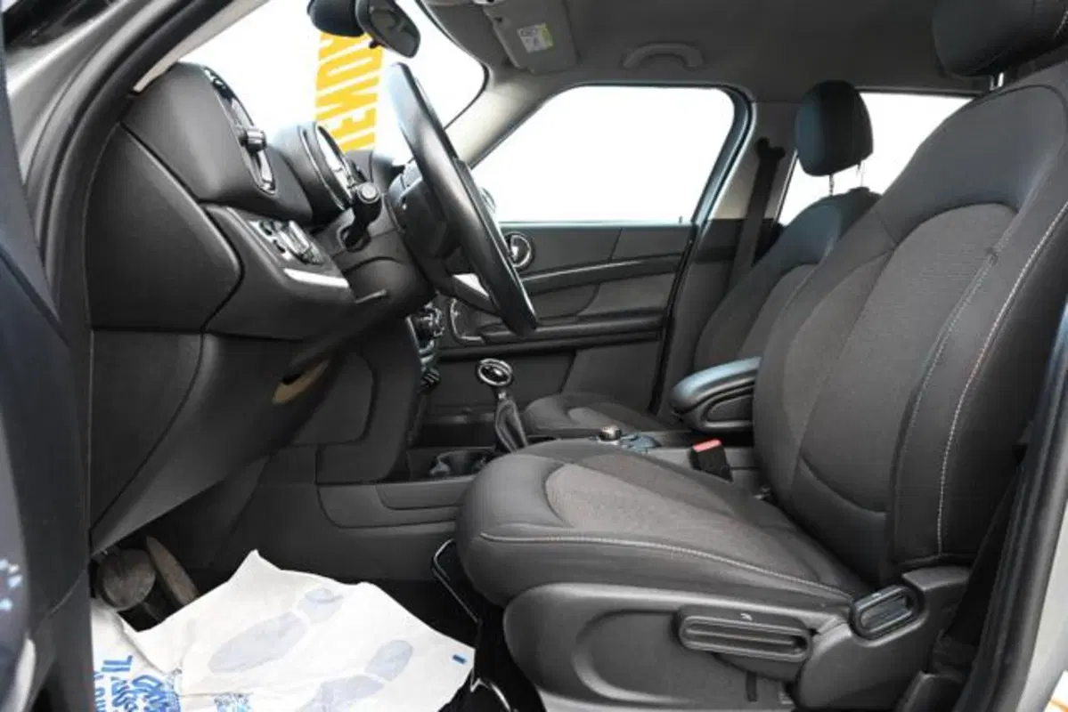 MINI Mini Countryman usata a Torino (9)
