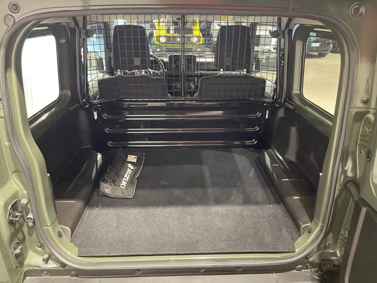 Suzuki Jimny usata a Sondrio (11)