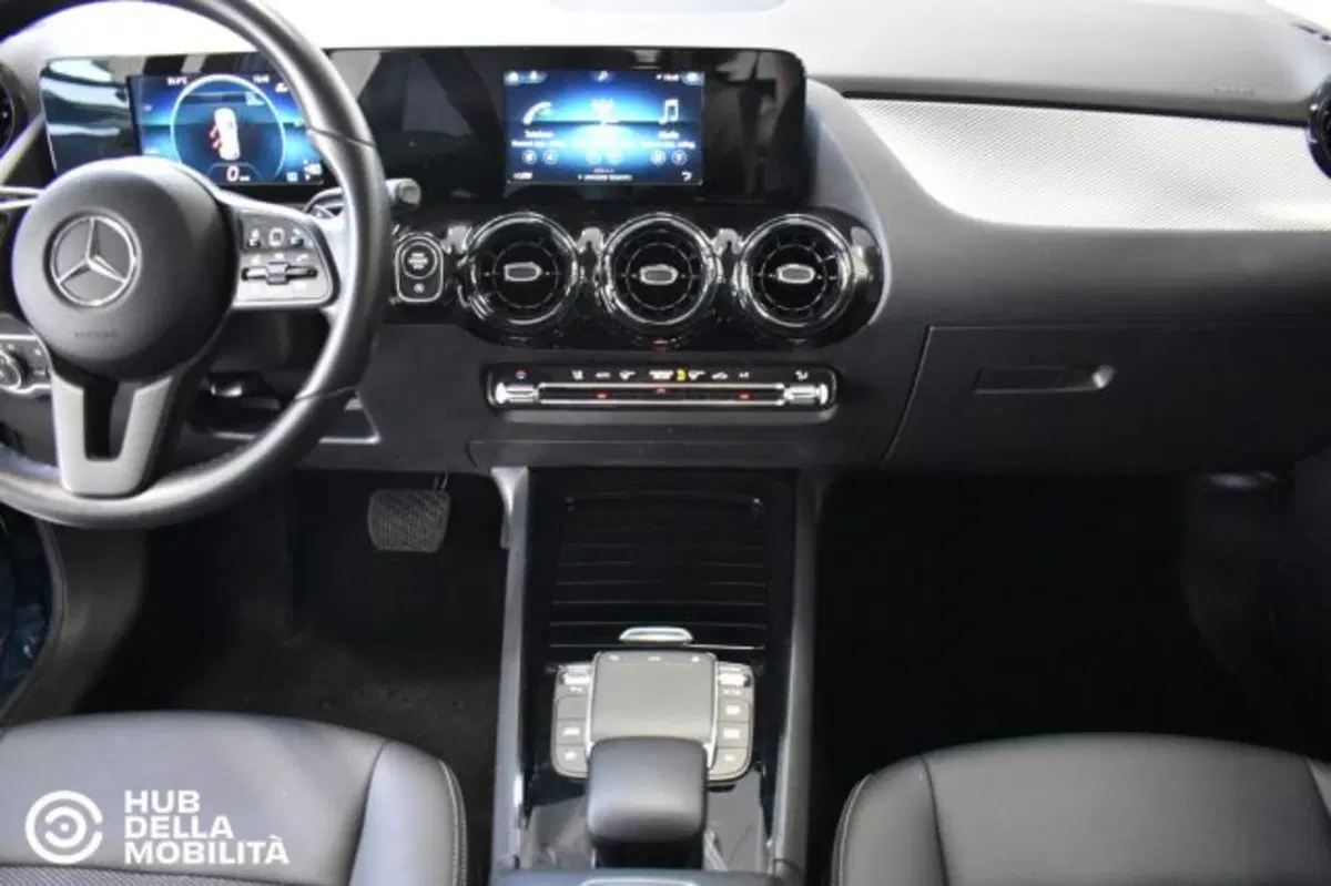 Mercedes-Benz GLA SUV usata a Perugia (10)