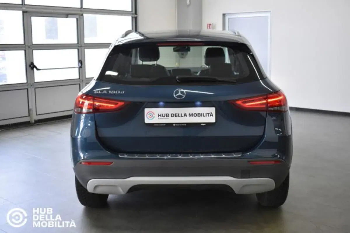 Mercedes-Benz GLA SUV usata a Perugia (4)