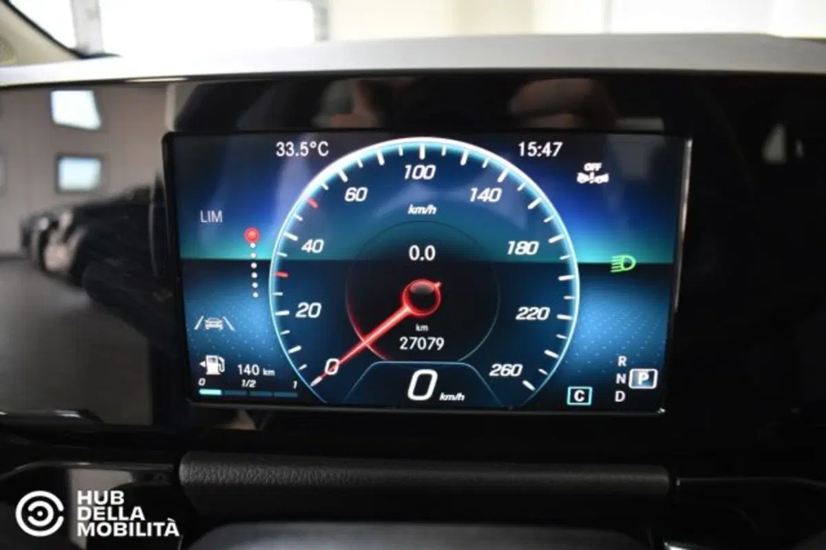 Mercedes-Benz GLA SUV usata a Perugia (7)