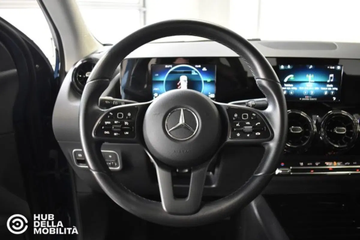Mercedes-Benz GLA SUV usata a Perugia (8)