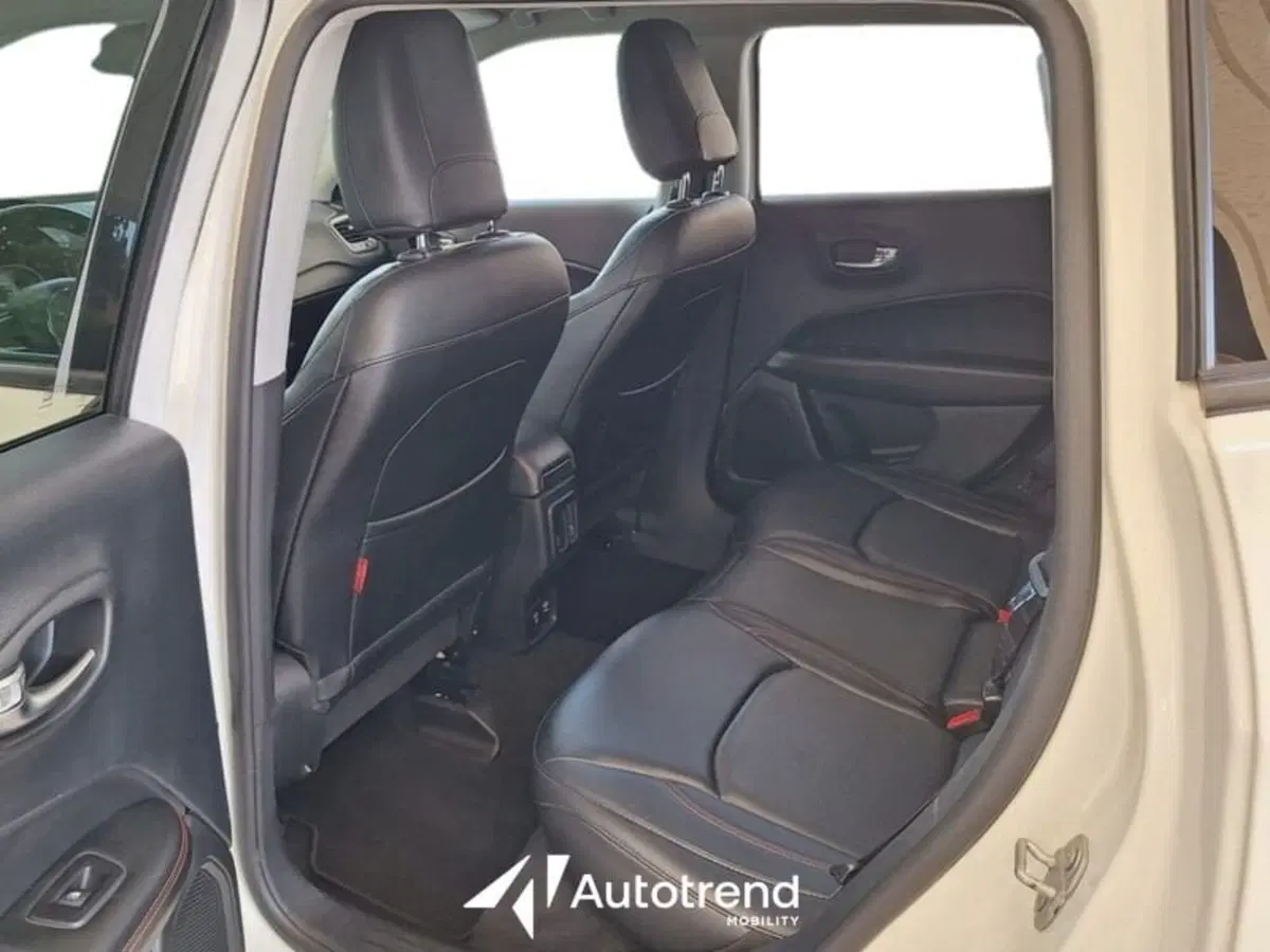 Jeep Compass usata a Lecce (16)