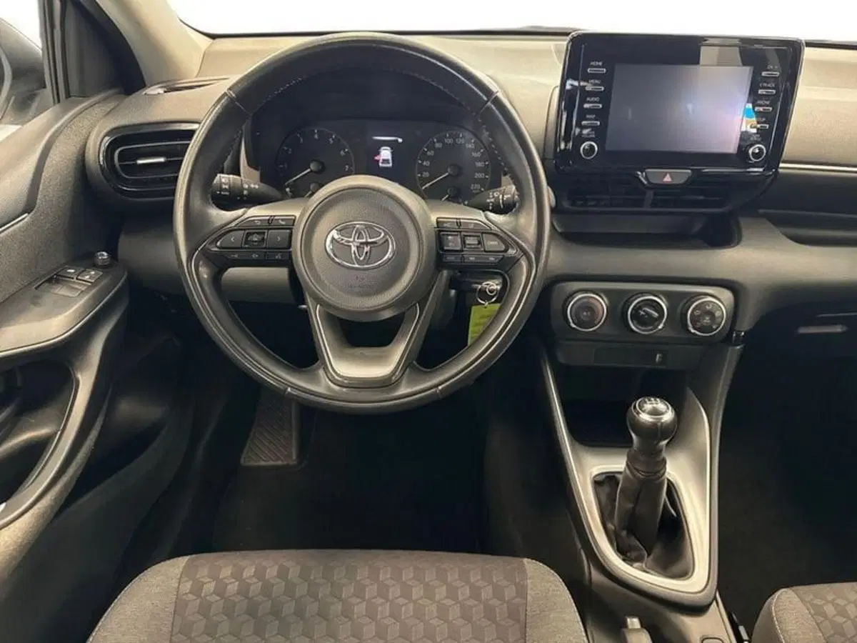 Toyota Yaris usata a Prato (10)