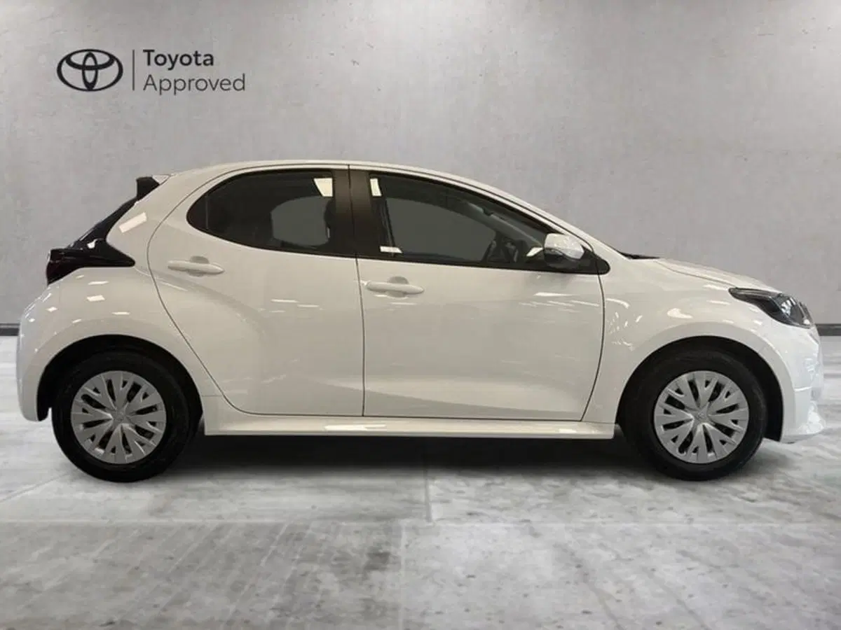 Toyota Yaris usata a Prato (5)
