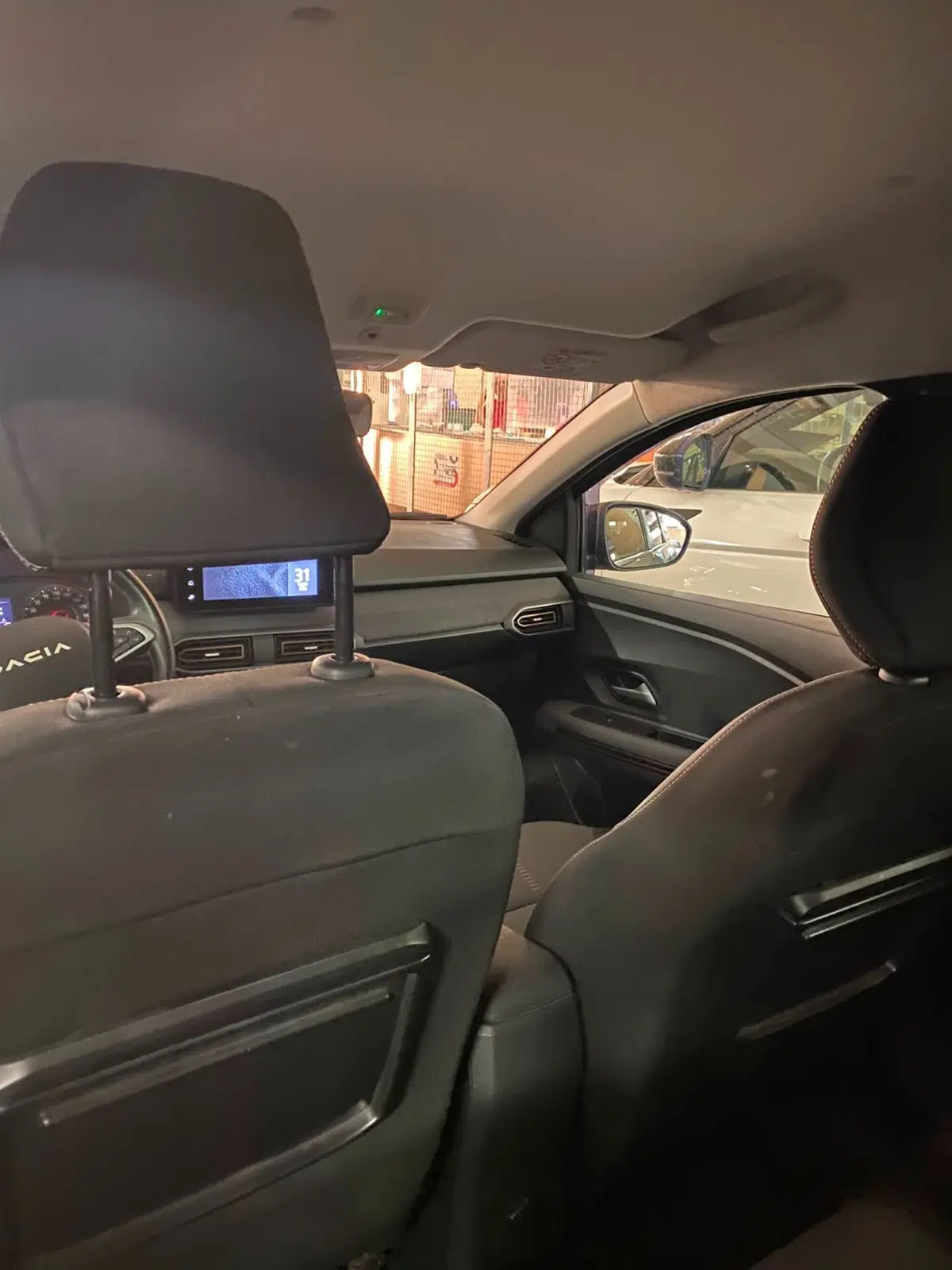 Dacia Jogger usata a Cagliari (12)