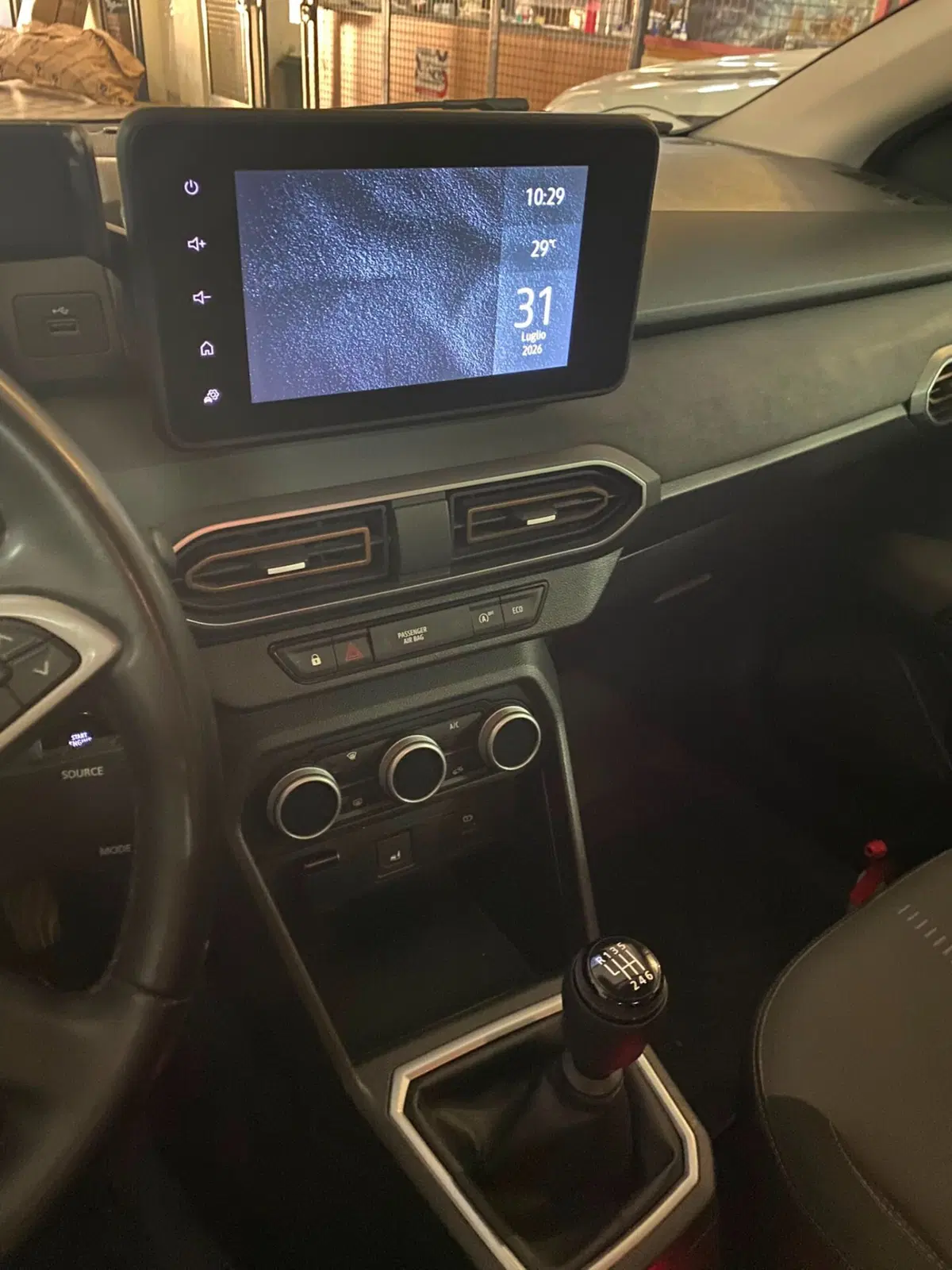 Dacia Jogger usata a Cagliari (6)