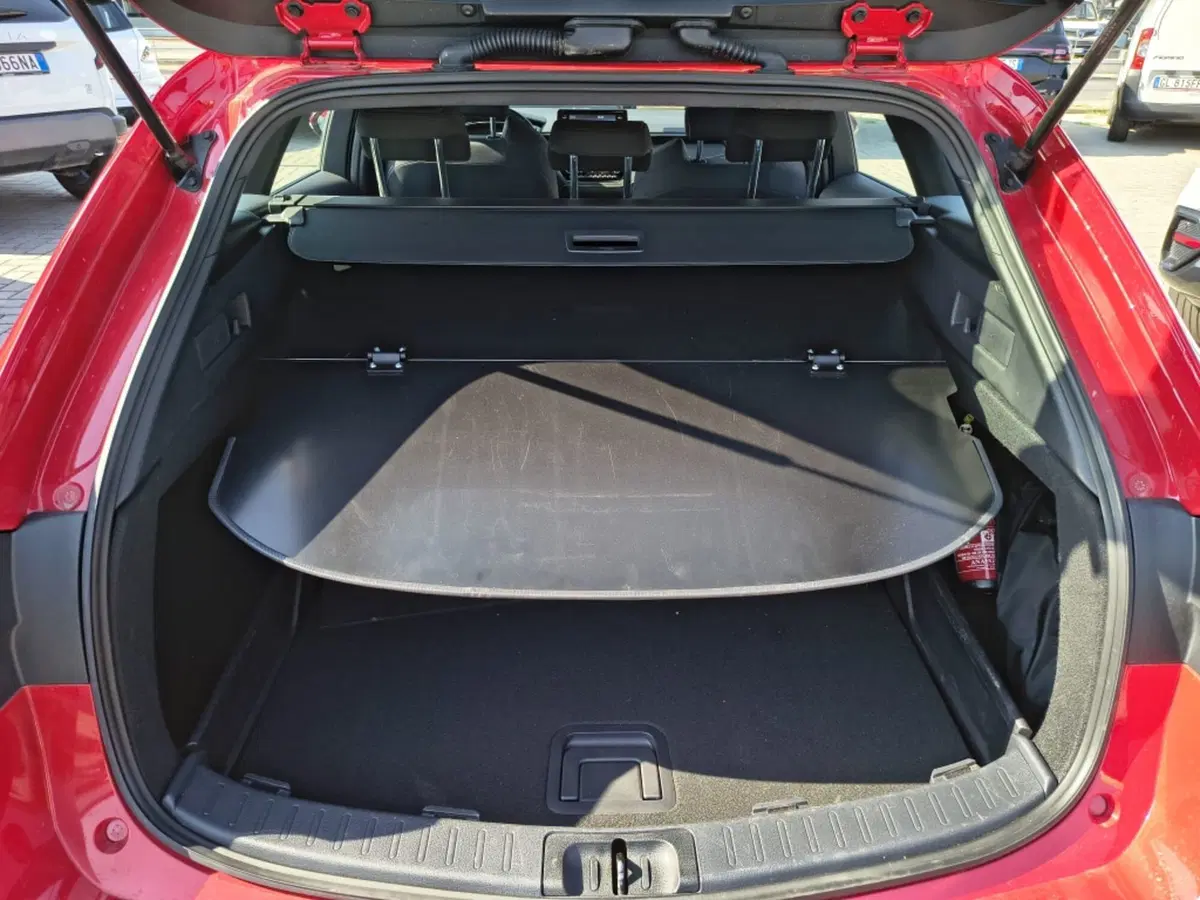 Toyota Corolla Touring Sports usata a Firenze (6)
