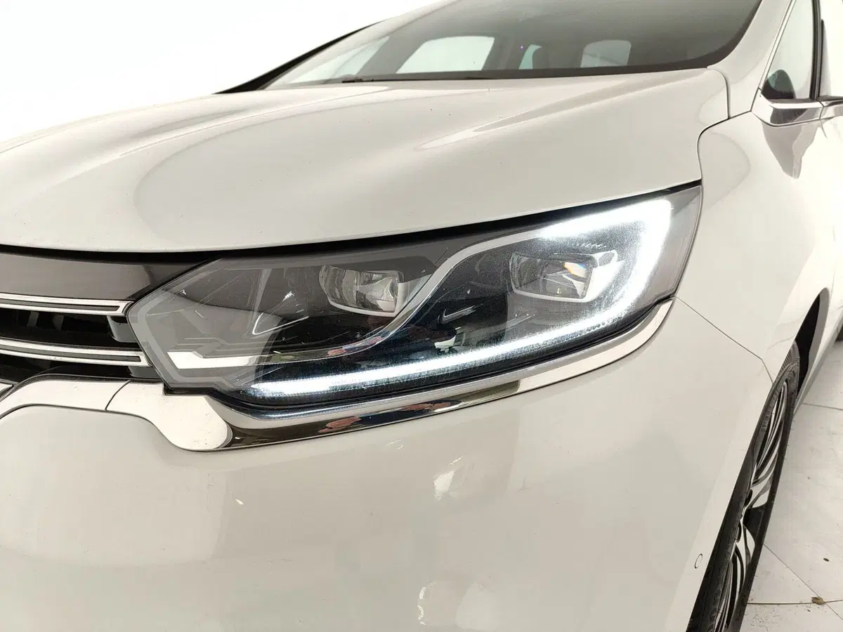 Renault Espace usata a Ascoli Piceno (7)