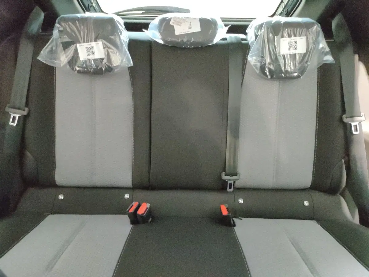 Opel Corsa nuova a Ascoli Piceno (13)