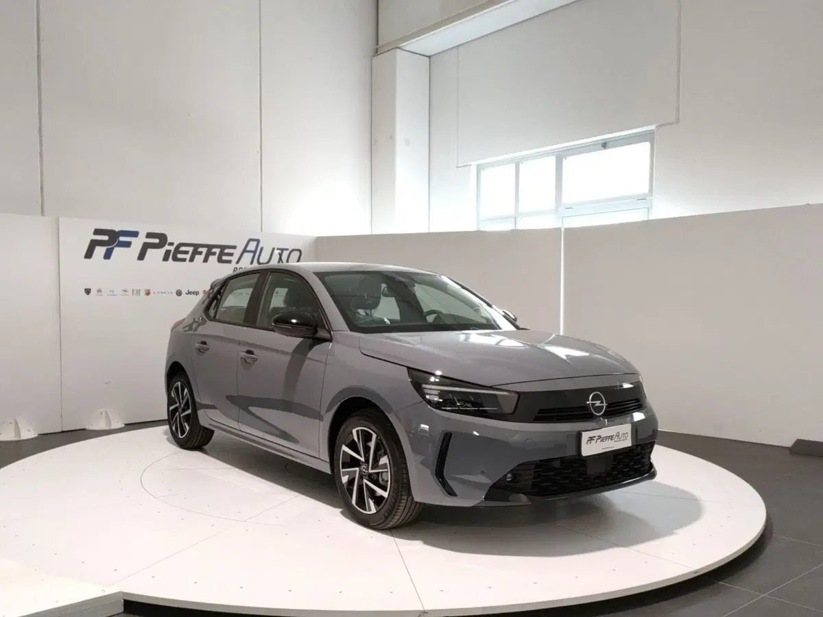 Opel Corsa nuova a Ascoli Piceno (6)