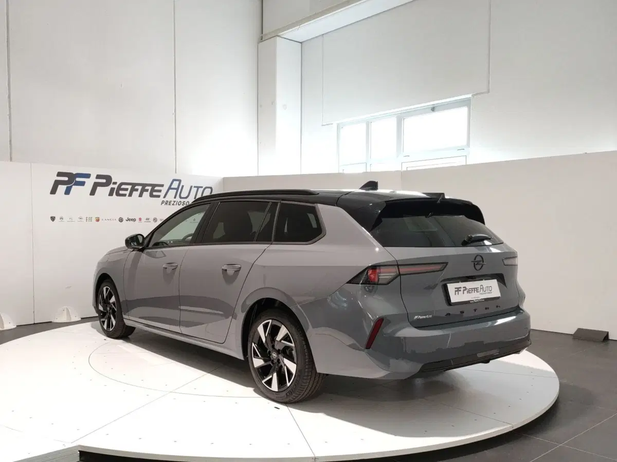 Opel Astra Station Wagon nuova a L'Aquila (3)