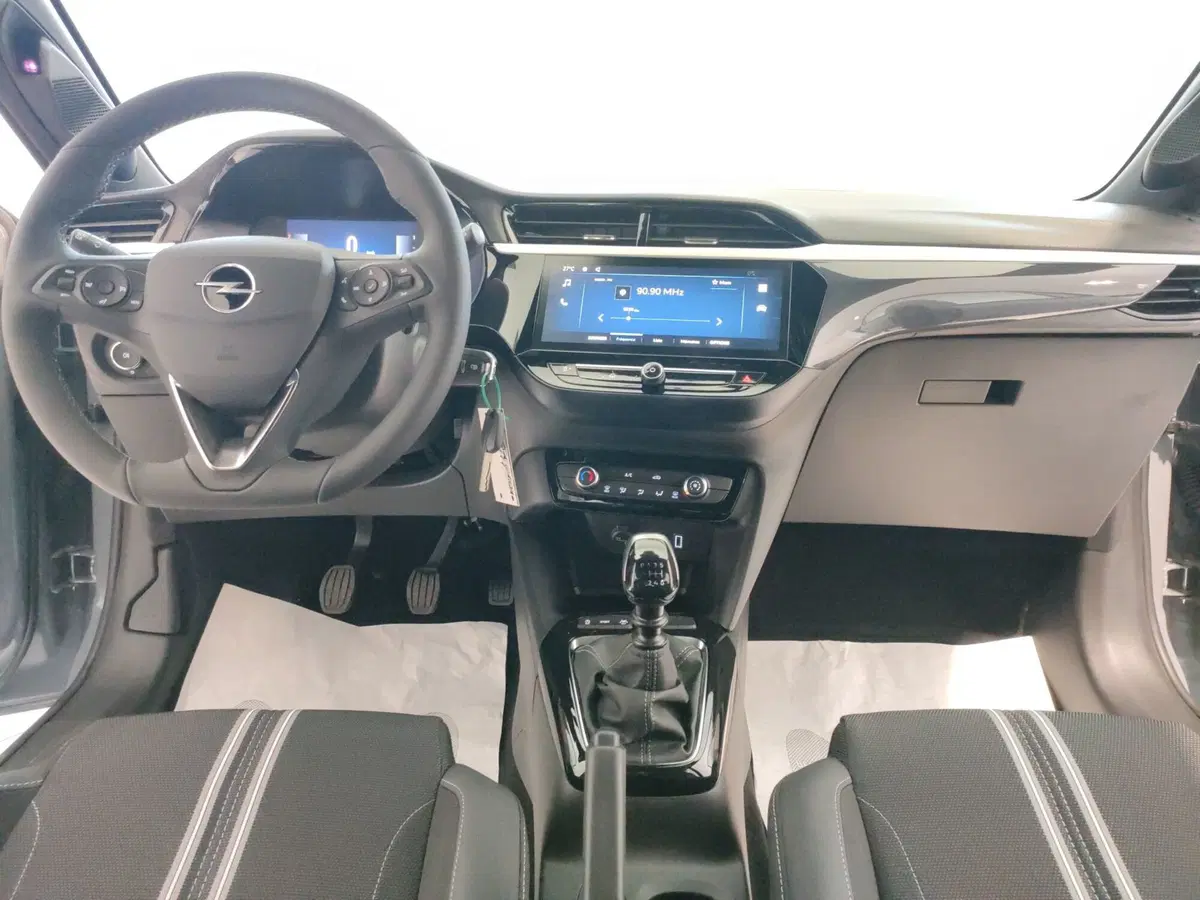 Opel Corsa nuova a Ascoli Piceno (16)
