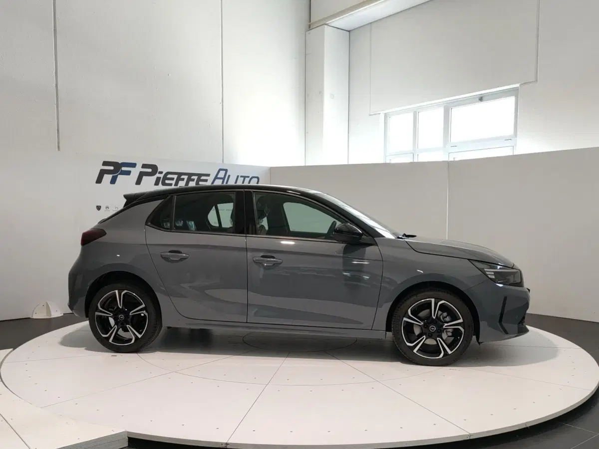 Opel Corsa nuova a Ascoli Piceno (3)