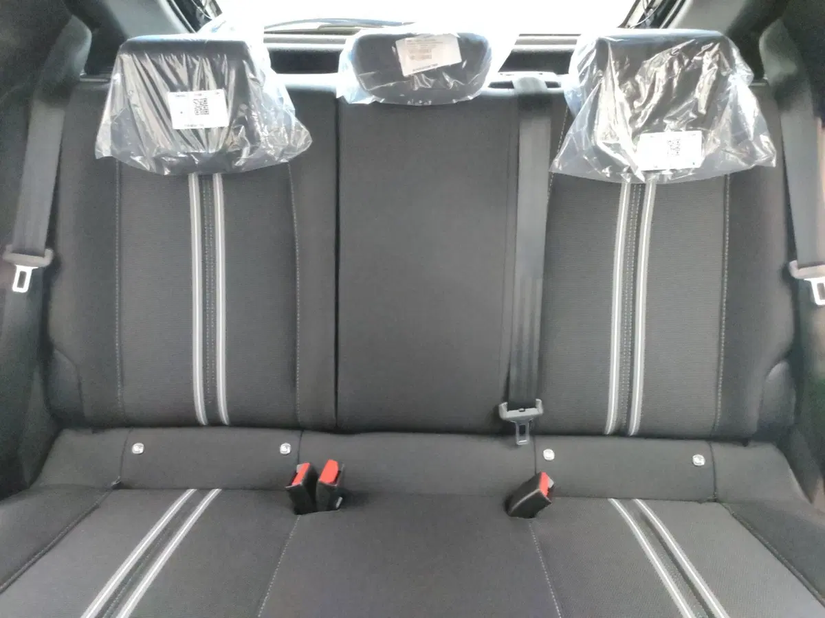 Opel Corsa nuova a Ascoli Piceno (13)