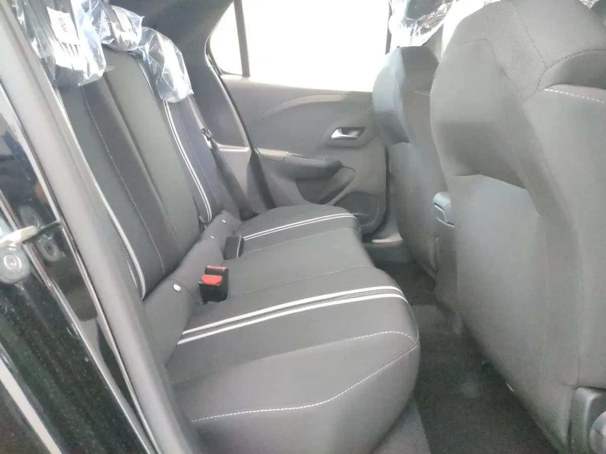 Opel Corsa nuova a Ascoli Piceno (14)