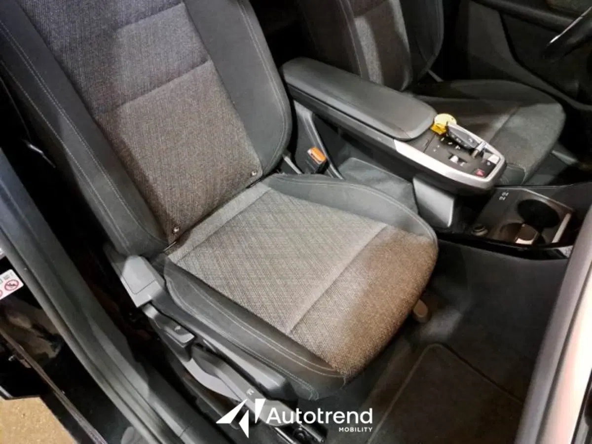 BMW Serie 2 Active Tourer usata a Bari (10)