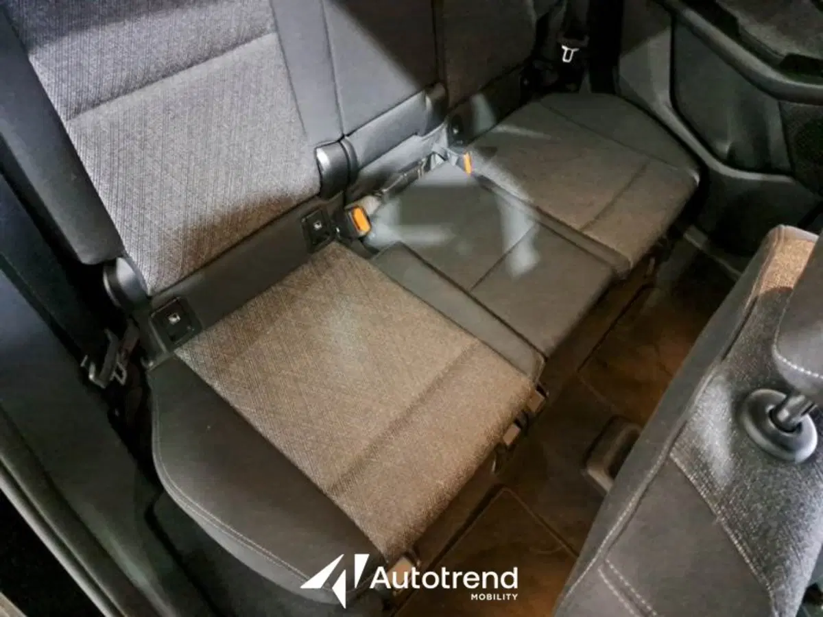 BMW Serie 2 Active Tourer usata a Bari (14)