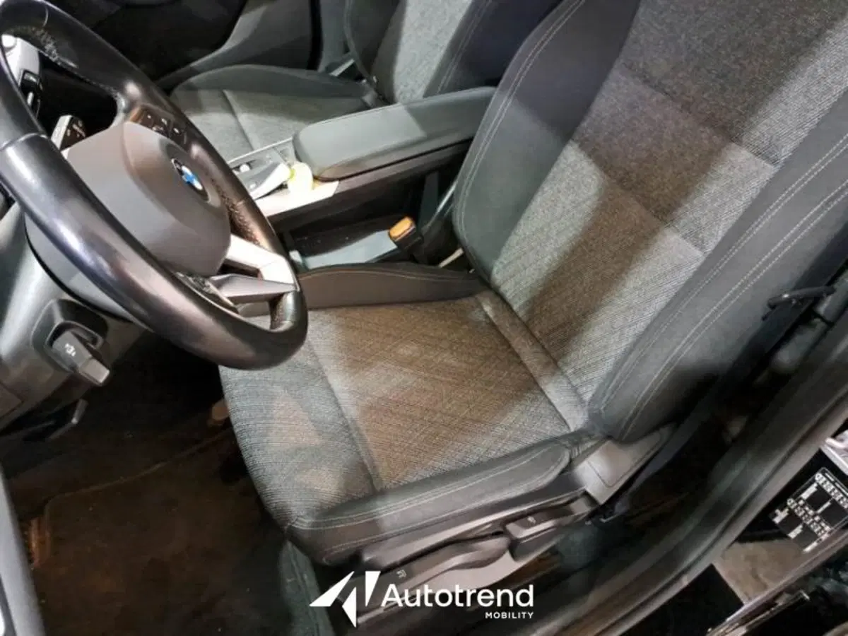 BMW Serie 2 Active Tourer usata a Bari (7)