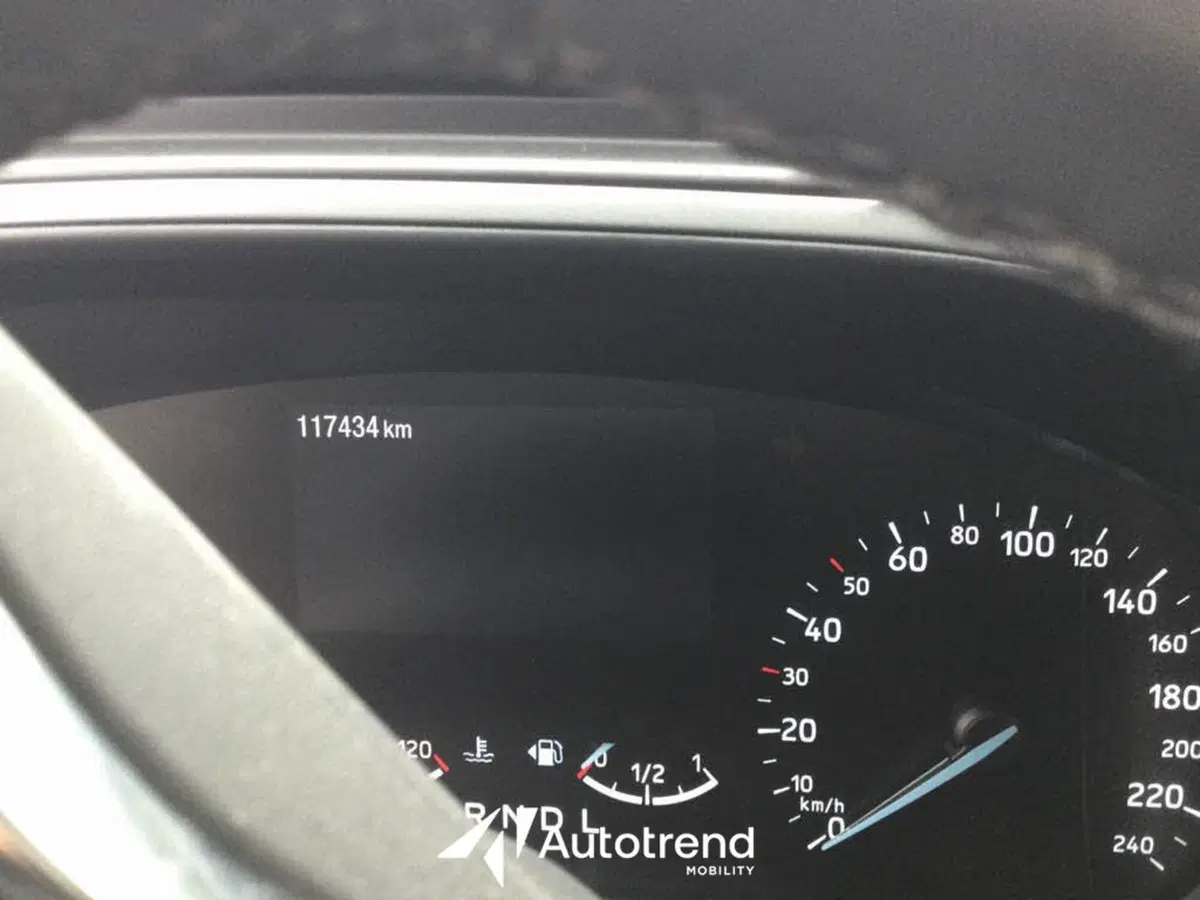 Ford Focus usata a Bari (7)