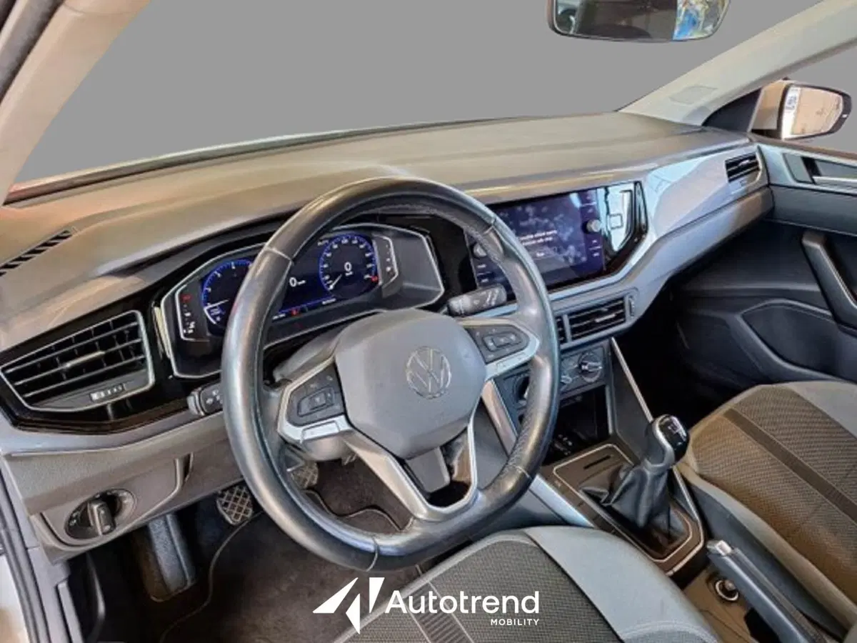 Volkswagen Polo usata a Bari (12)