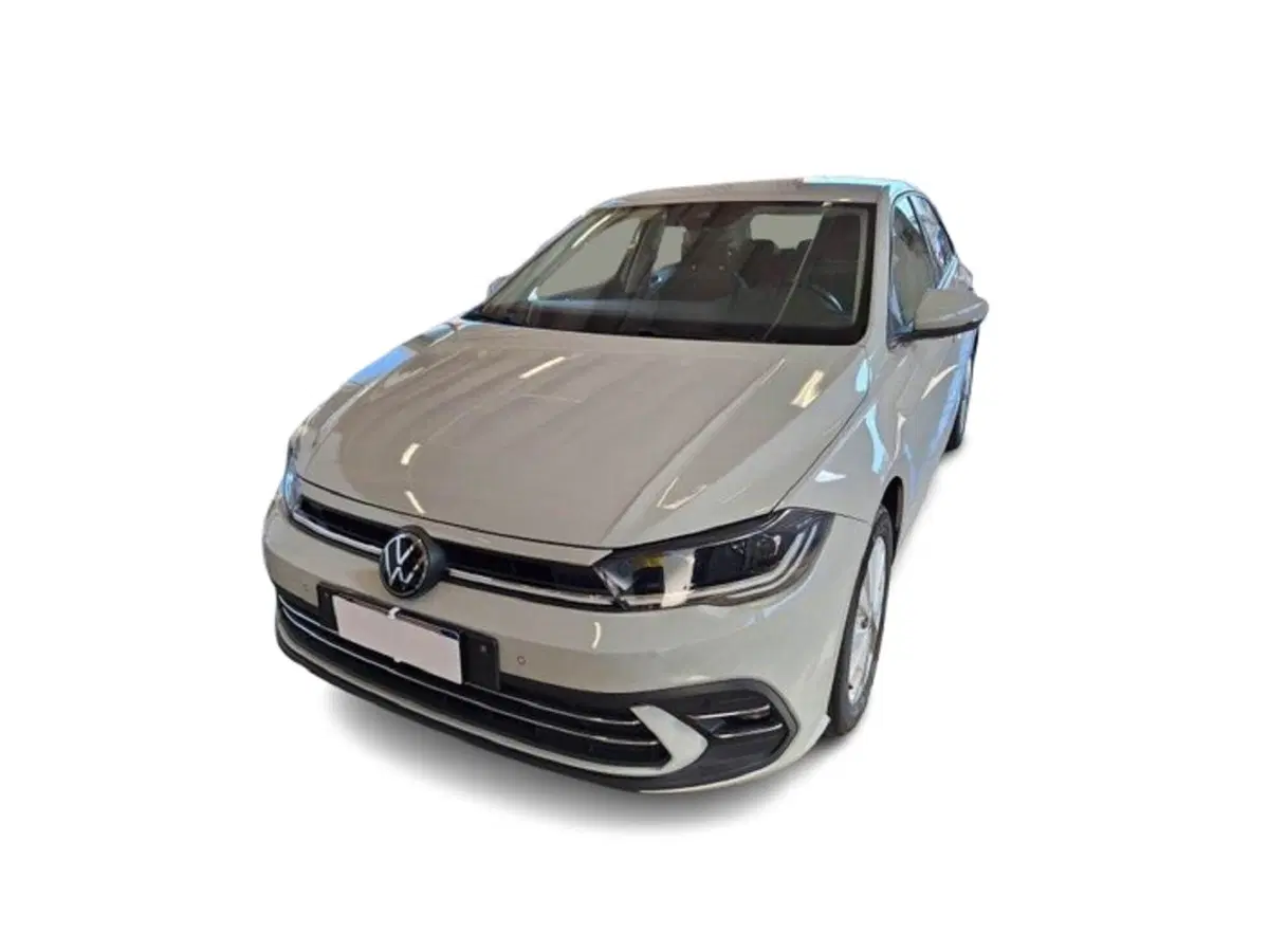 Volkswagen Polo usata a Bari (8)