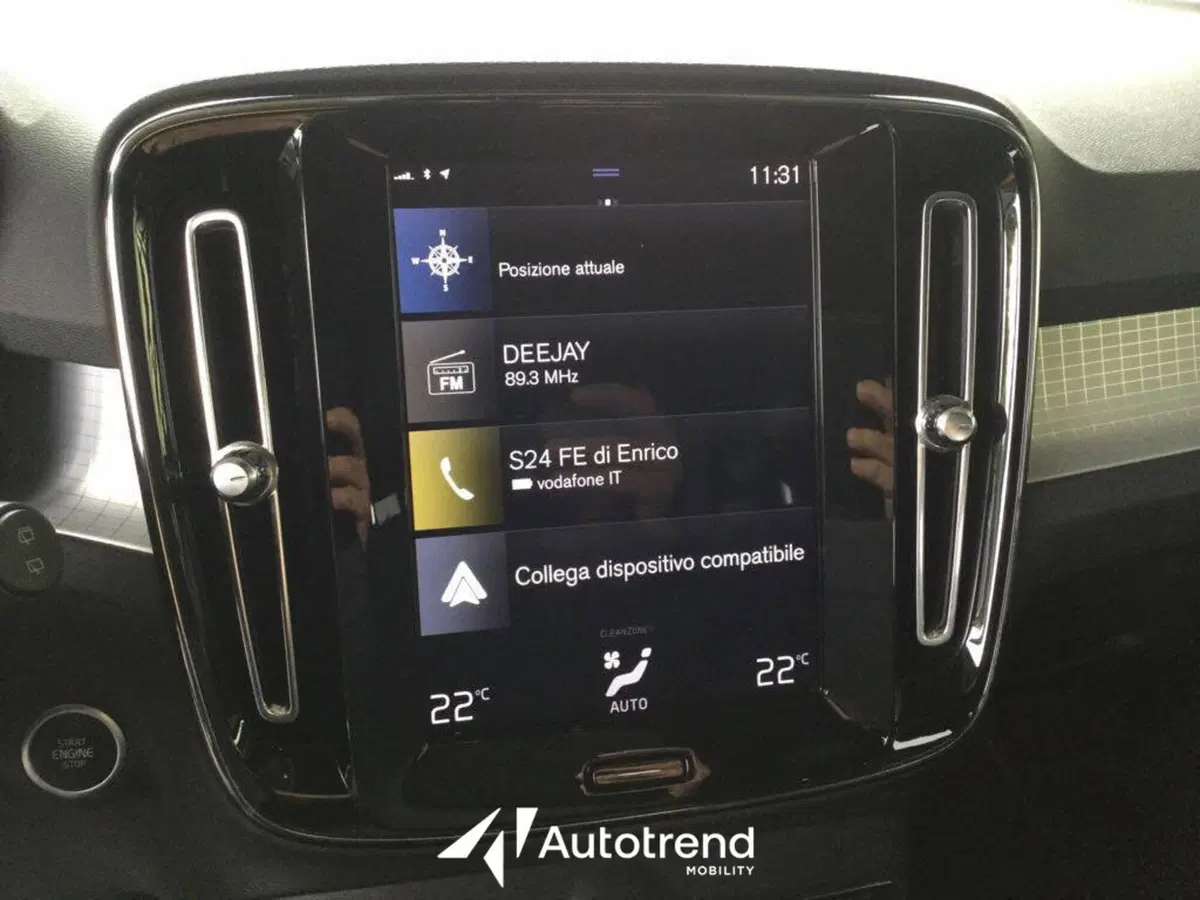 Volvo XC40 usata a Bari (20)
