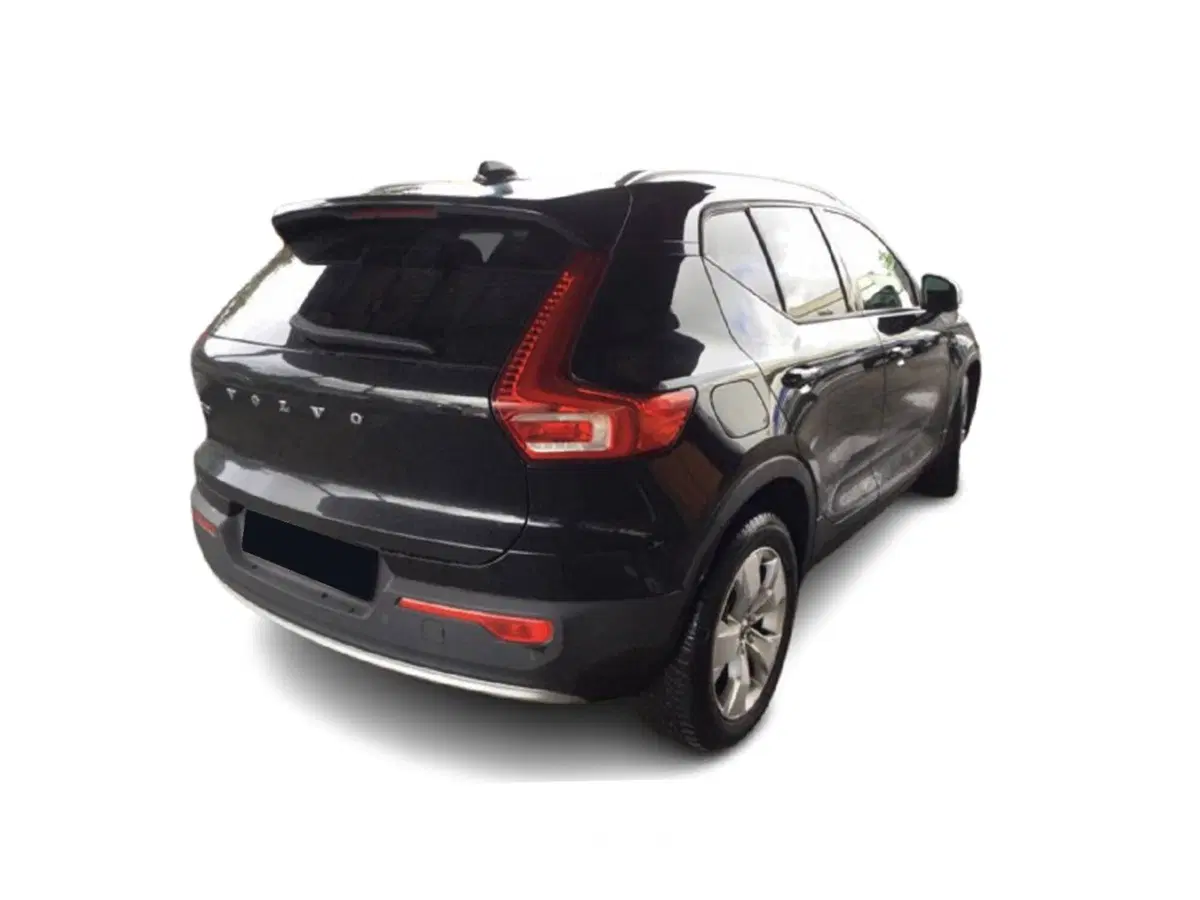 Volvo XC40 usata a Bari (3)