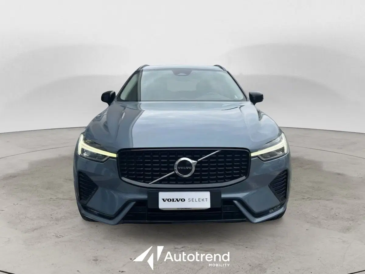 Volvo XC60 usata a Bari (3)