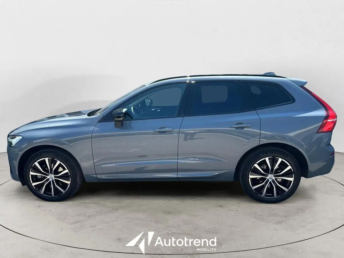 Volvo XC60 usata a Bari (4)