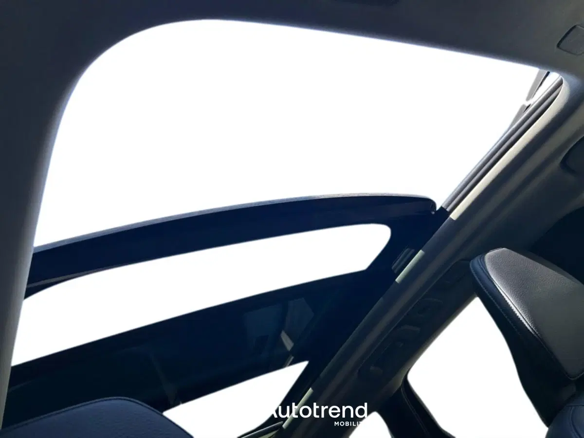 Volvo XC60 usata a Bari (7)